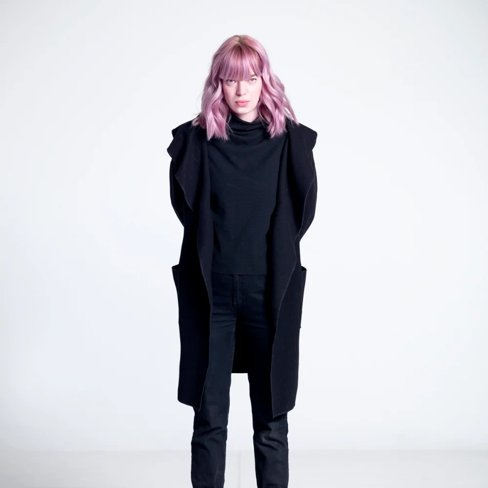 EM_25_mwear_02-9